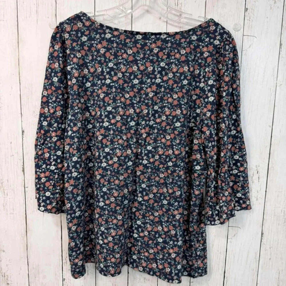 Lucky Brand Women's Floral Boho Top Navy Peasant Blouse 3/4 Sleeve Size‎ L - Picture 2 of 4